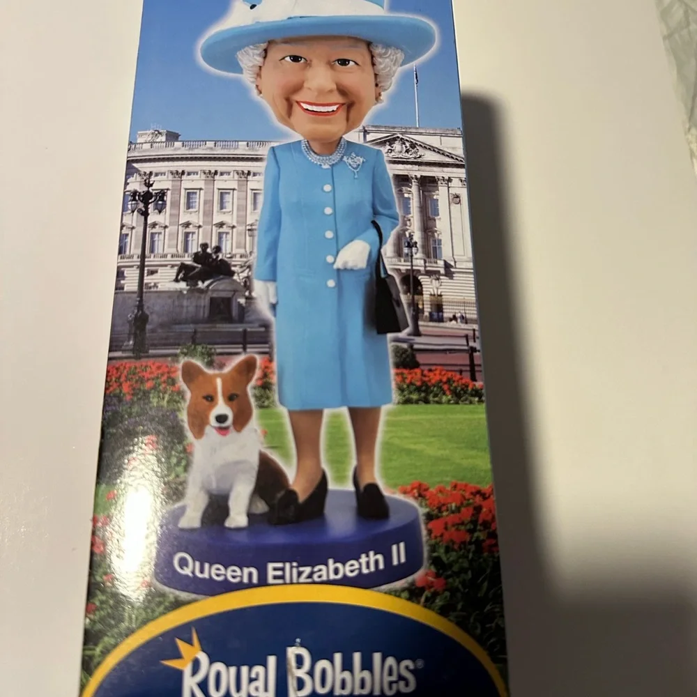 Queen Elizabeth II Bobblehead